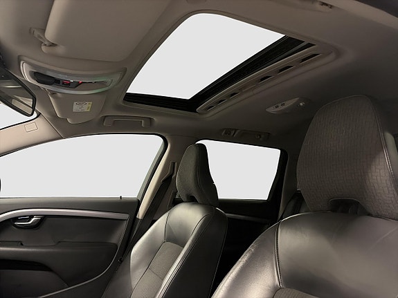 Volvo V70 14 of 17