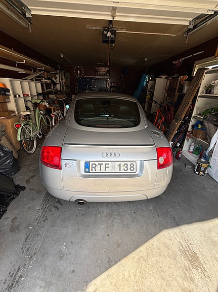 Audi TT 4 of 10
