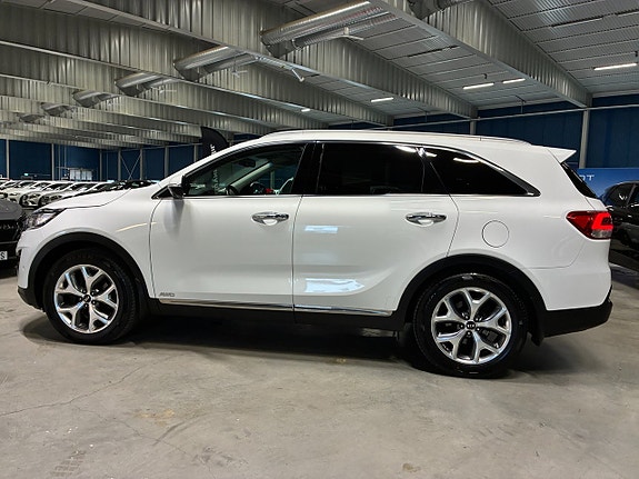 Kia Sorento 6 of 18