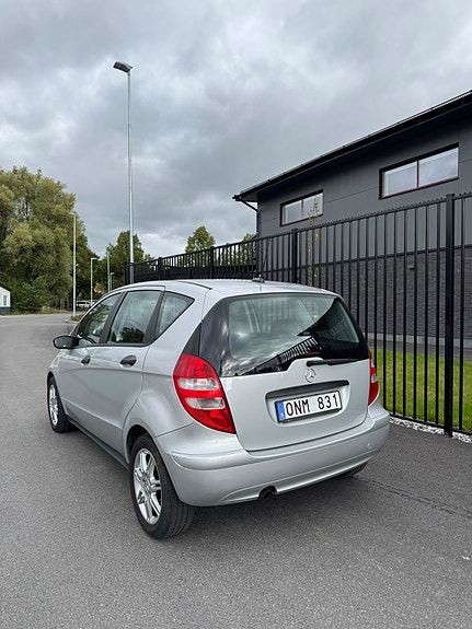 Mercedes-Benz A150 4 of 4