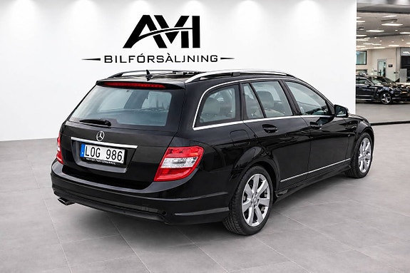 Mercedes-Benz C180 4 of 9