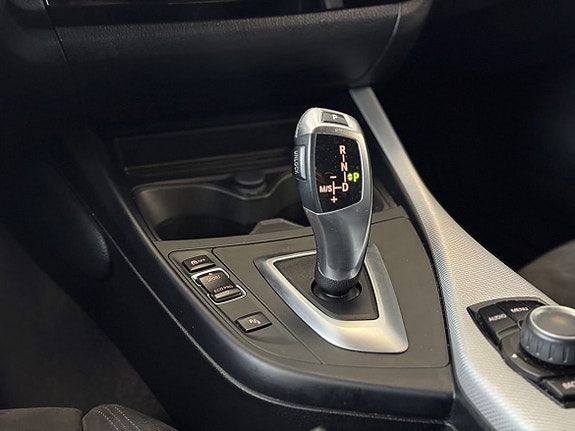 BMW 118i 16 of 20