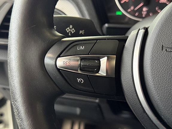 BMW 118i 15 of 20