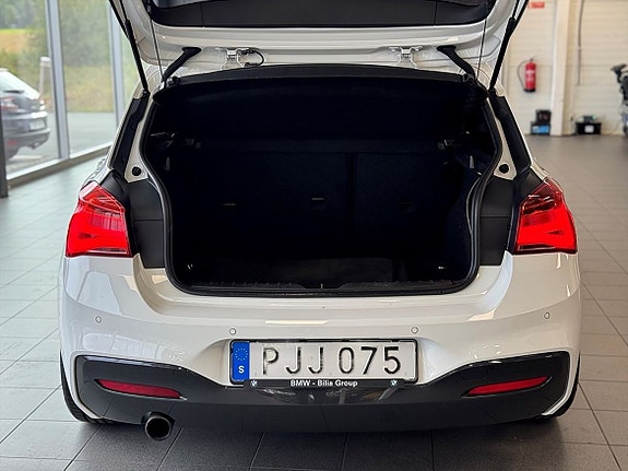 BMW 118i 19 of 20