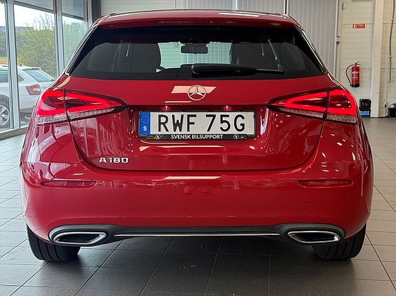 Mercedes-Benz A180 4 of 20