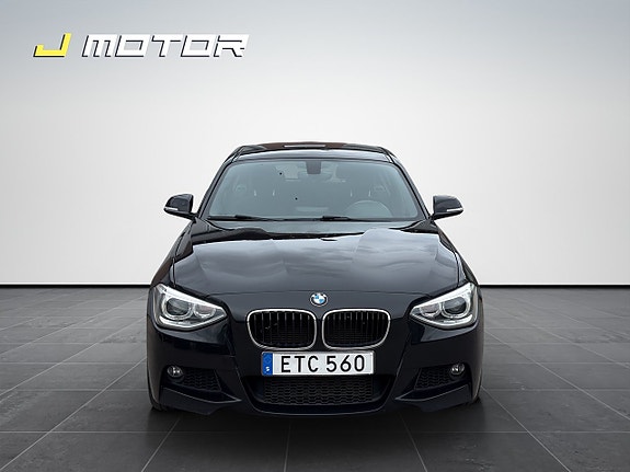 BMW 116i 8 of 18