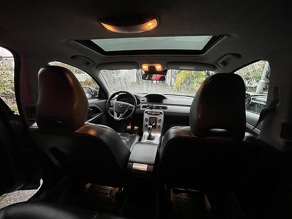 Volvo XC70 6 of 7