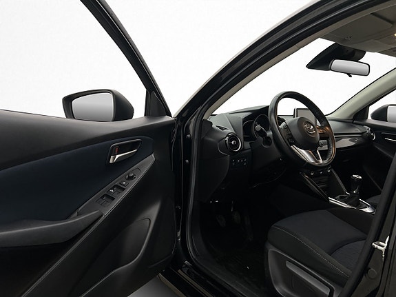 Mazda 2 9 of 30
