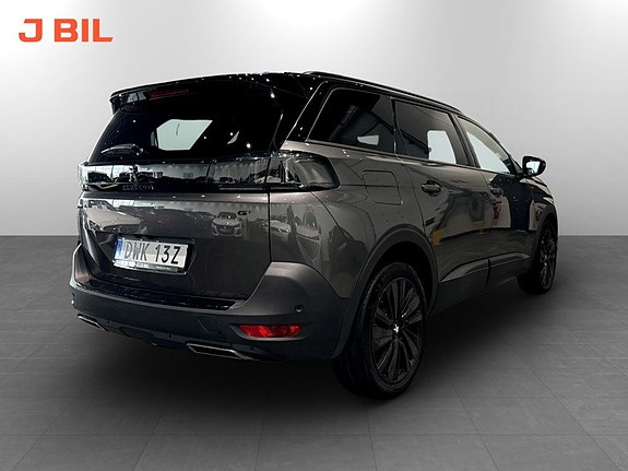Peugeot 5008 3 of 15