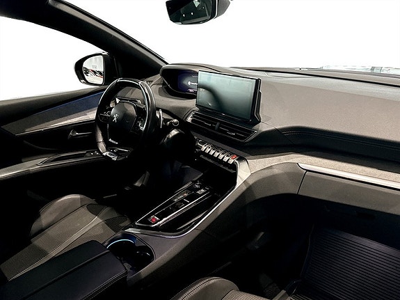 Peugeot 5008 11 of 15