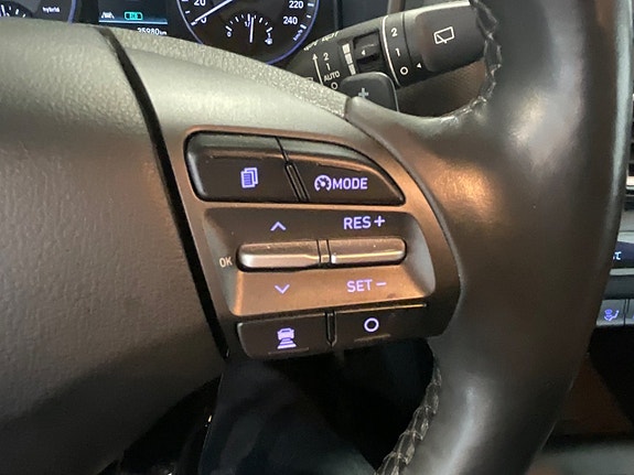 Hyundai Kona 18 of 27