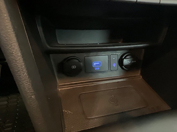 Hyundai Kona 20 of 27