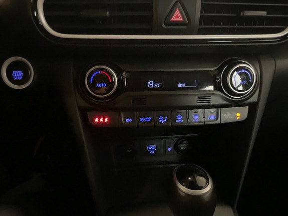 Hyundai Kona 14 of 27