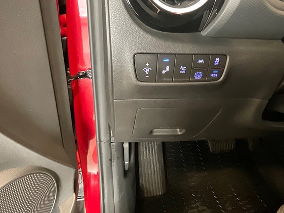 Hyundai Kona 17 of 27