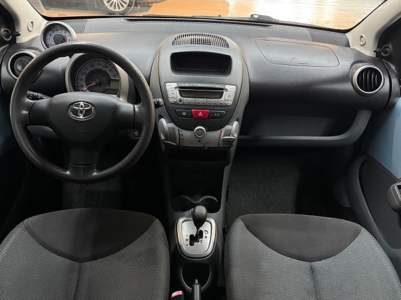 Toyota Aygo 6 of 14