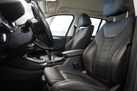 BMW X3 3 of 19