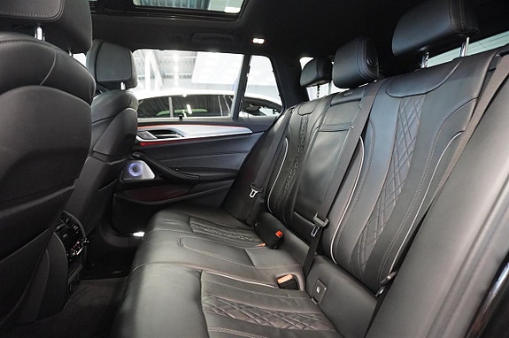 BMW 540i 14 of 20
