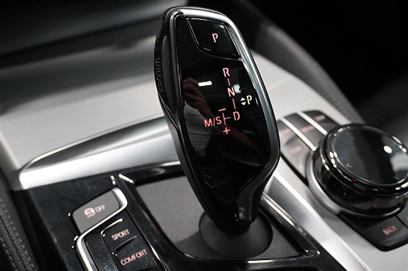 BMW 540i 10 of 20