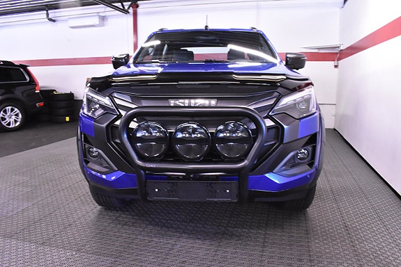 Isuzu XRX 3 of 27