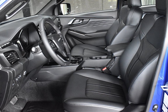 Isuzu XRX 10 of 27