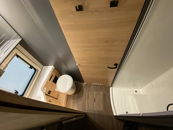 Knaus Live Wave 700 LX Platinum Selection "kampanj" 13 of 19