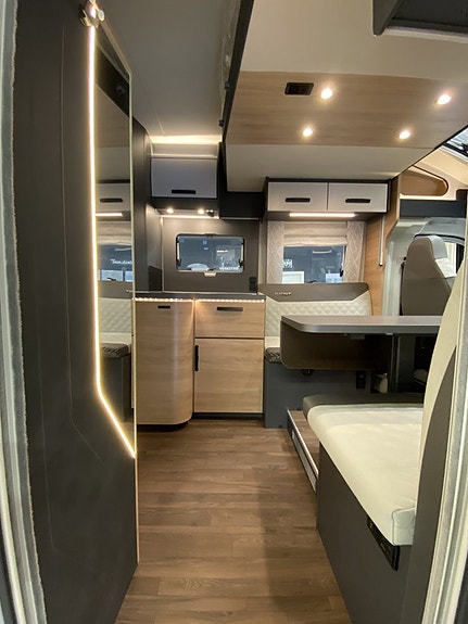 Knaus Live Wave 700 LX Platinum Selection "kampanj" 3 of 19