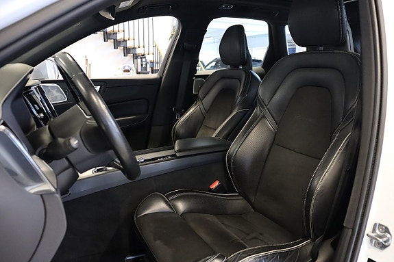 Volvo XC60 14 of 20