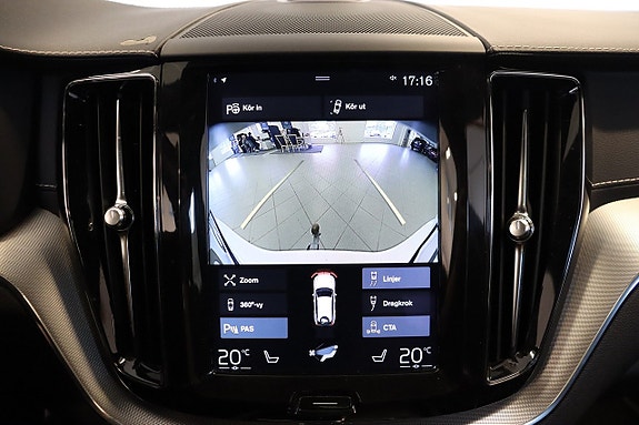 Volvo XC60 12 of 20