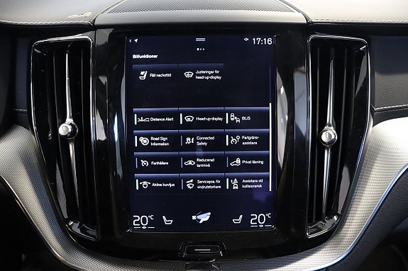Volvo XC60 11 of 20