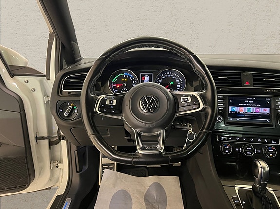 Volkswagen Golf I 6 of 8