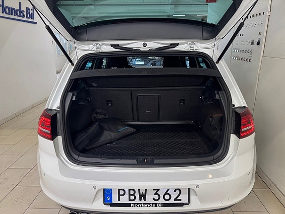Volkswagen Golf I 8 of 8