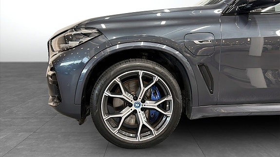 BMW X5 9 of 15