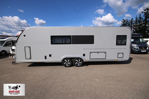 Adria Alpina 663 HT 3 of 18