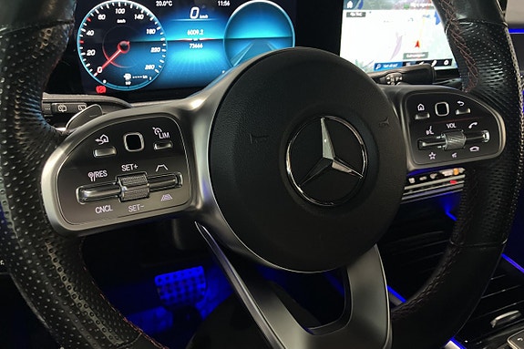 Mercedes-Benz GLB220 d 30 of 30