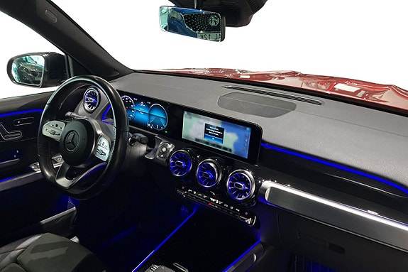 Mercedes-Benz GLB220 d 24 of 30