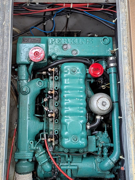 Fjord MS 33 - Trygg och välbyggd norsk motorseglare med goda seglingsegenskaper 5 of 8