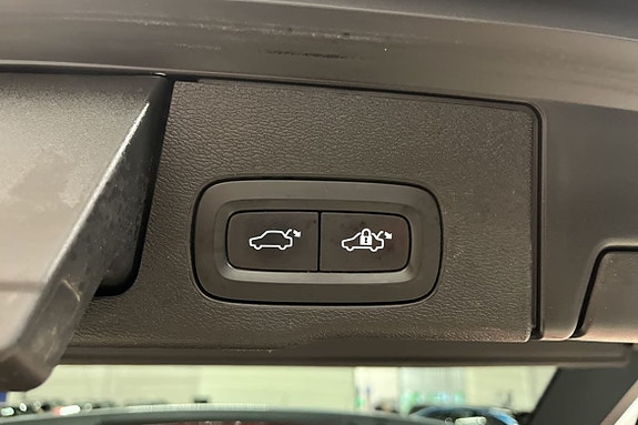 Volvo XC60 21 of 23