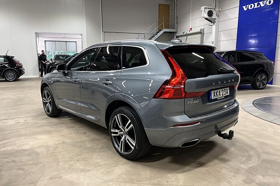 Volvo XC60 4 of 23