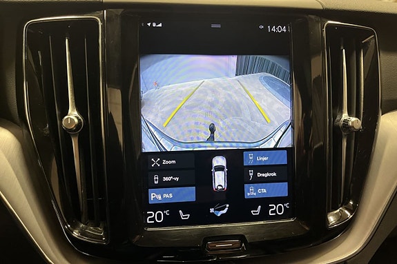 Volvo XC60 16 of 24