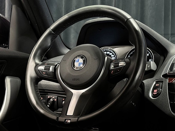 BMW 118d 19 of 29