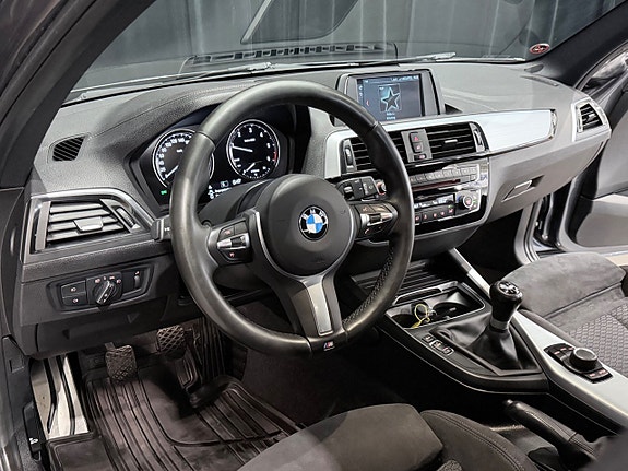 BMW 118d 16 of 29