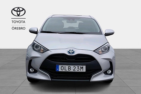 Toyota Yaris 6 of 11