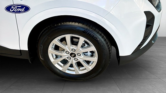 Ford Courier 9 of 9