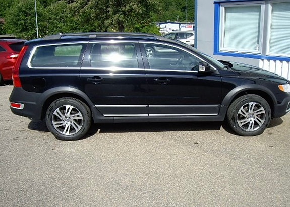 Volvo XC70 4 of 4