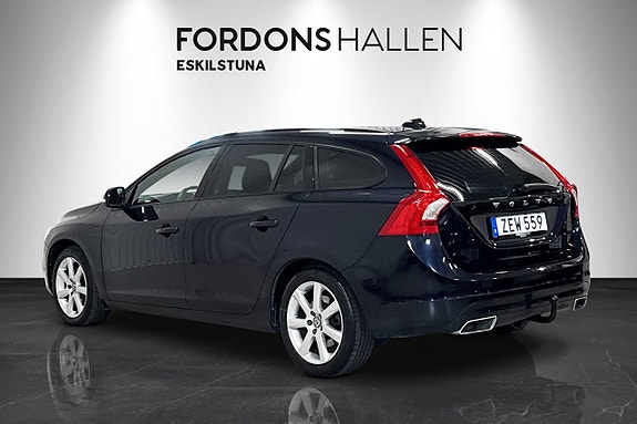 Volvo V60 4 of 21