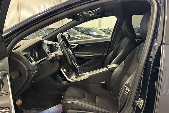 Volvo V60 9 of 21