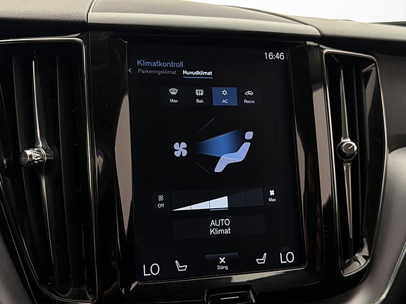 Volvo XC60 26 of 30