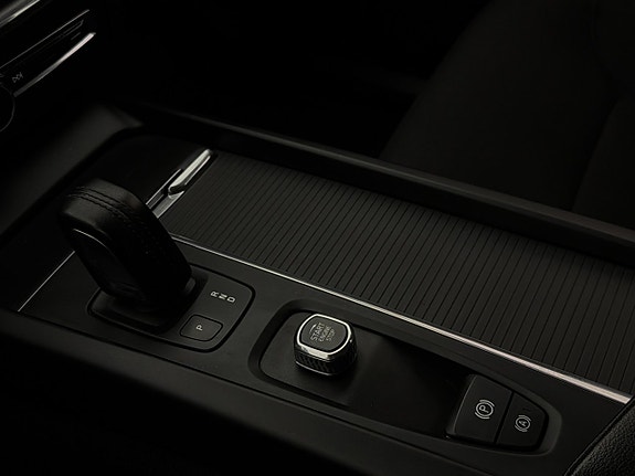Volvo XC60 24 of 30