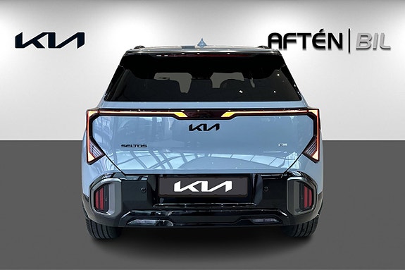 Kia Seltos 6 of 26