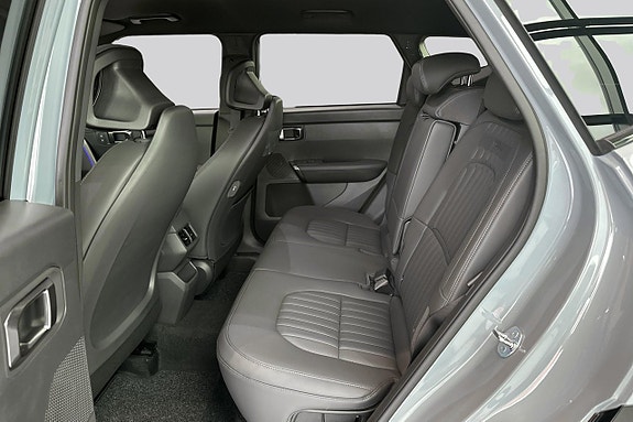 Kia Seltos 11 of 26